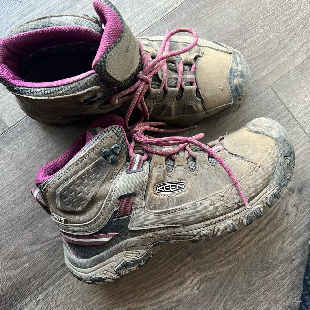 Keen Hiking Boots